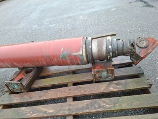 Hyva - Tipper Cylinder for trailer image 2 thumbnail