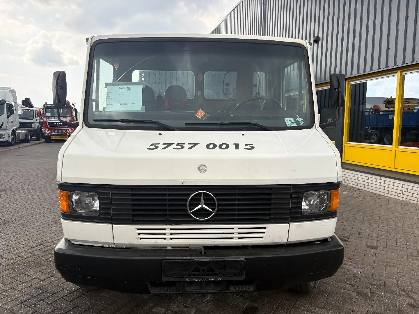 Mercedes-Benz 609 1991 afbeelding 6