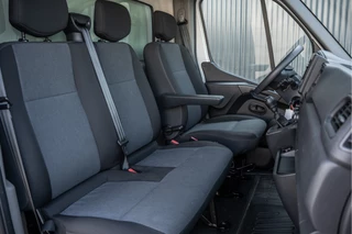 Renault Master 2023 - 2.3dCi | Bakwagen met Laadklep | LED | Carplay | Camera | Cruise zdjecie 12