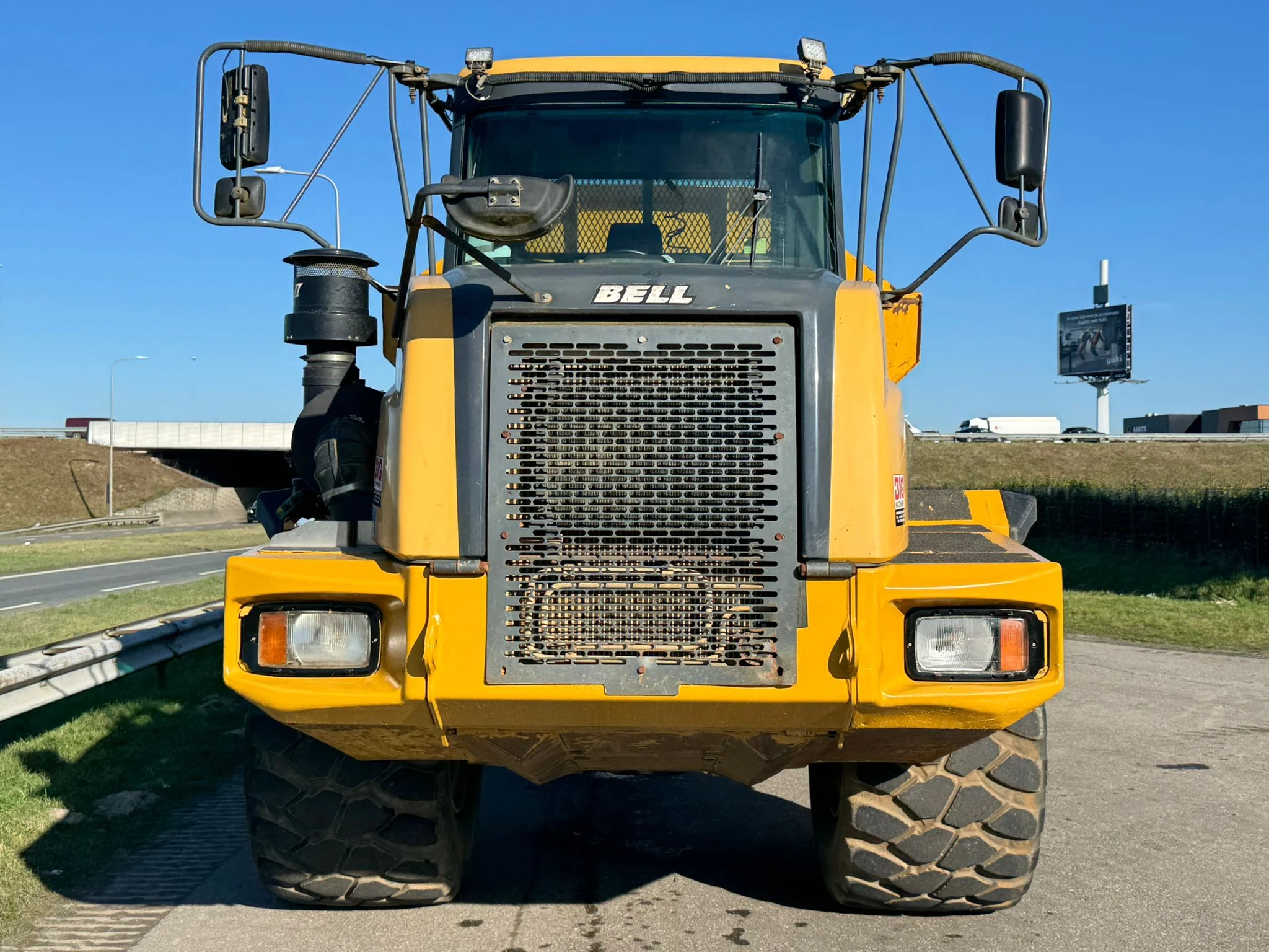 Bell B30D 2012 obrázek 8