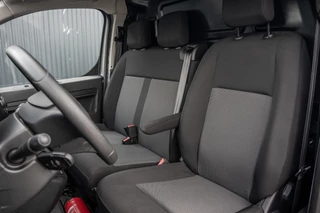 Opel Vivaro 2023 - 2.0 | 145 PK | L3H1 | Camera | Carplay | Cruise | Airco | Parkeersensoren | 3-Zits zdjecie 12