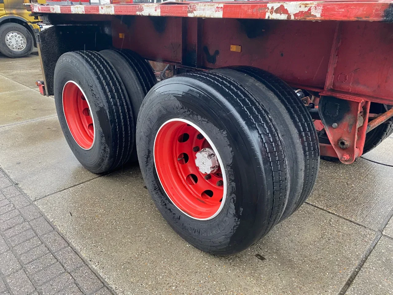 York 1979 - 20 FT Chassis / Steel Suspension / Double Air obrázek 8