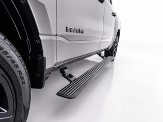 Dodge Ram 1500 2024 - 5.7 V8 4x4 Crew Cab Sport BPM VRIJ! | Luchtvering | LPG | Elec.treeplanken | zdjecie 10