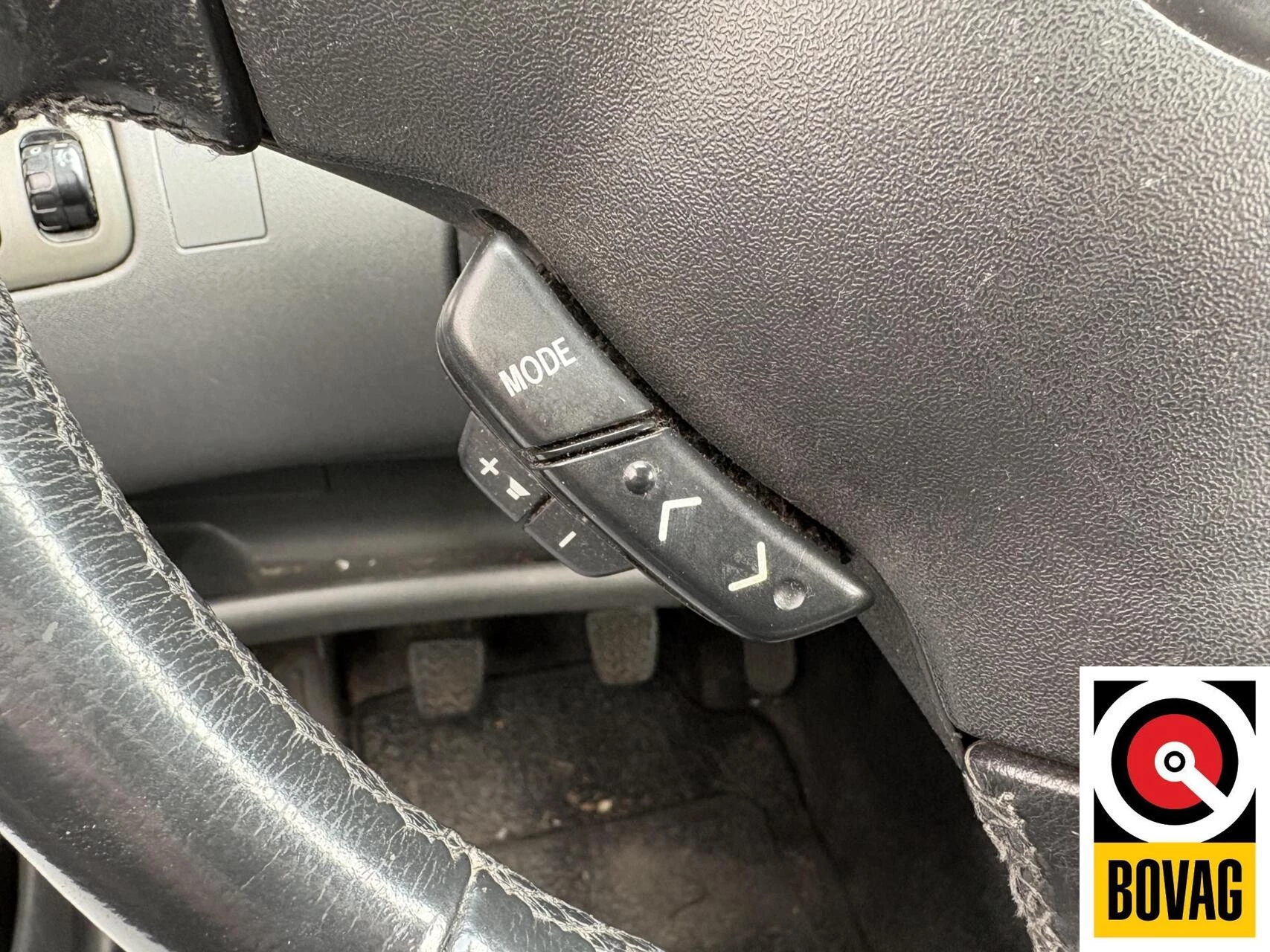 Toyota Yaris 2004 - 1.3 VVT-i Sol 100% onderhouden obrázek 9