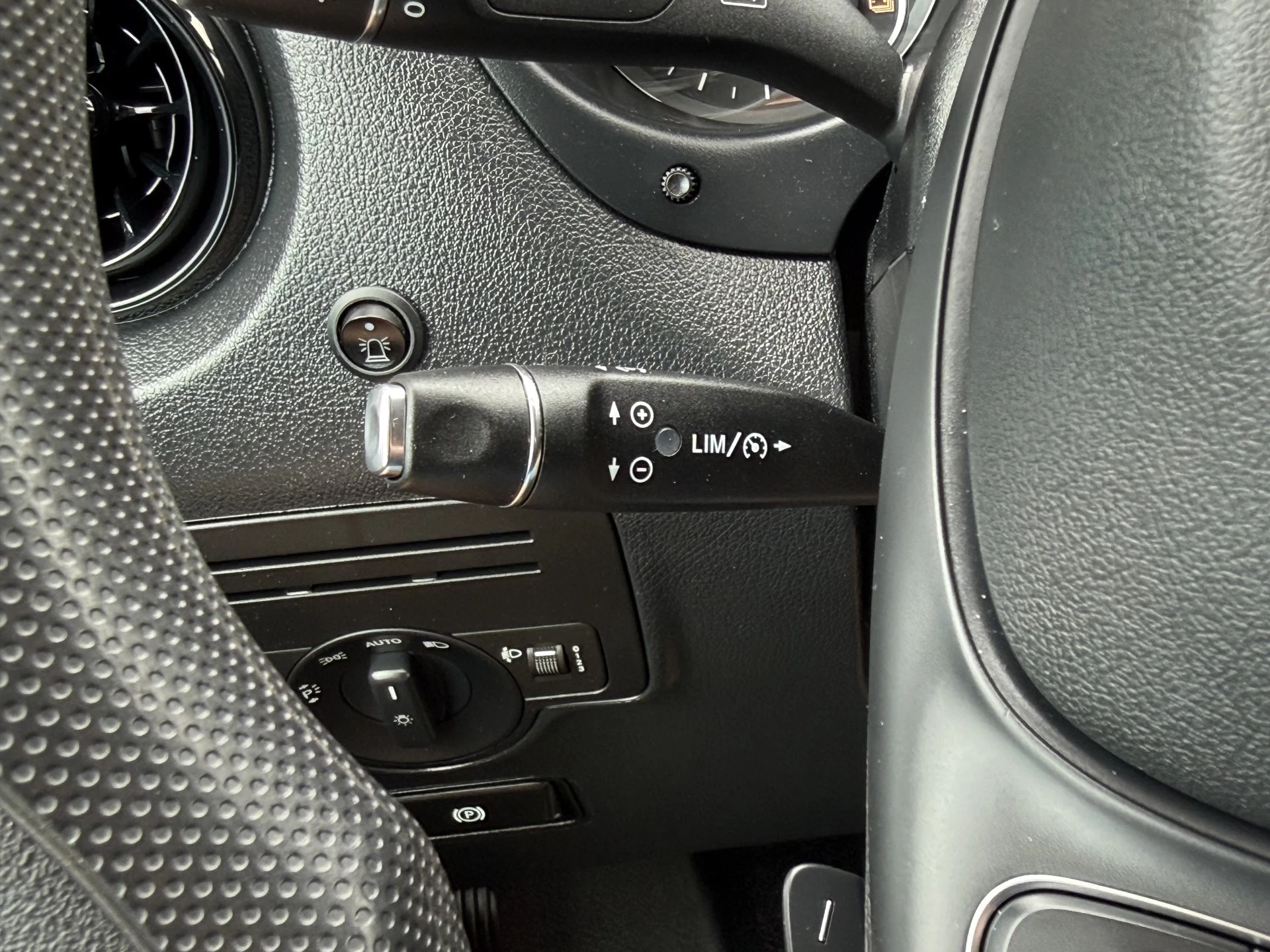Mercedes-Benz eVito 2023 - 66 kWh / FULL ELECTRIC / SOH 93% / L2H1 / AUTOMAAT / BOTT INRICHTING / 1e EIG. / CAMERA / 3-ZITS / CRUISE Bild 14