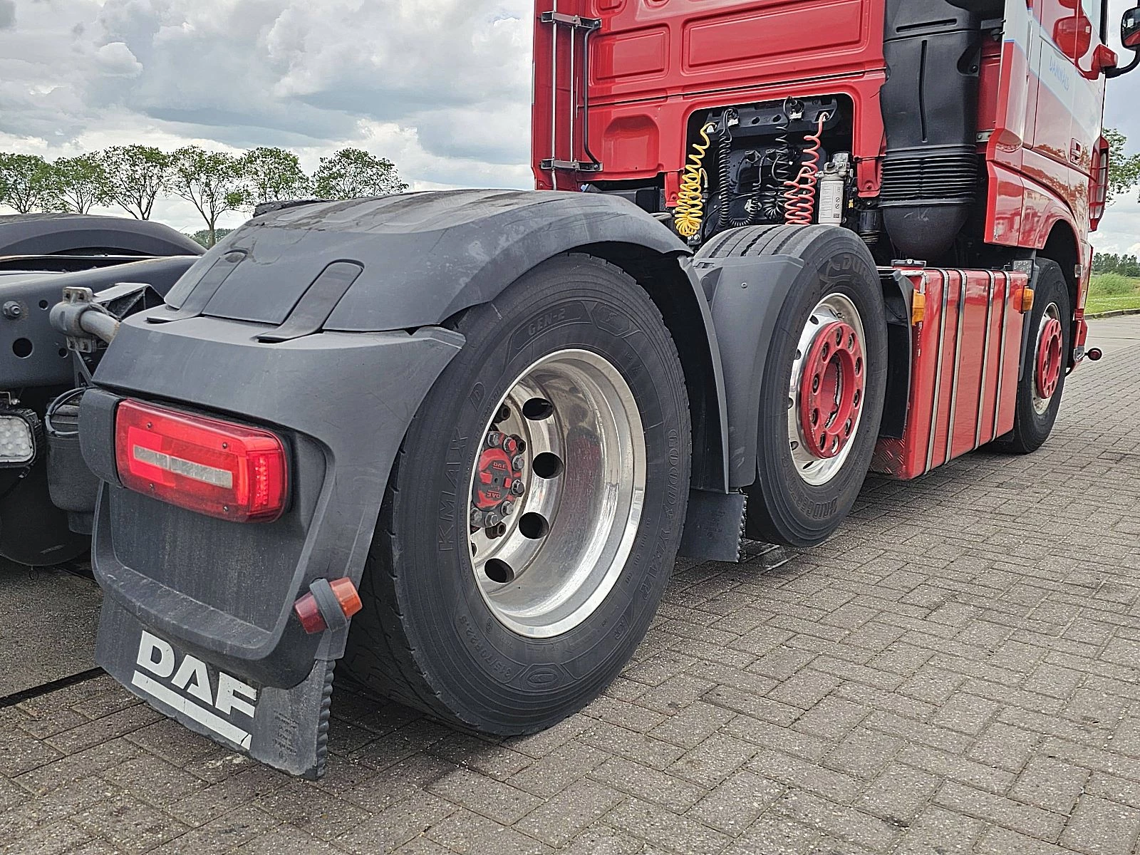 DAF XF480 2018 image 18