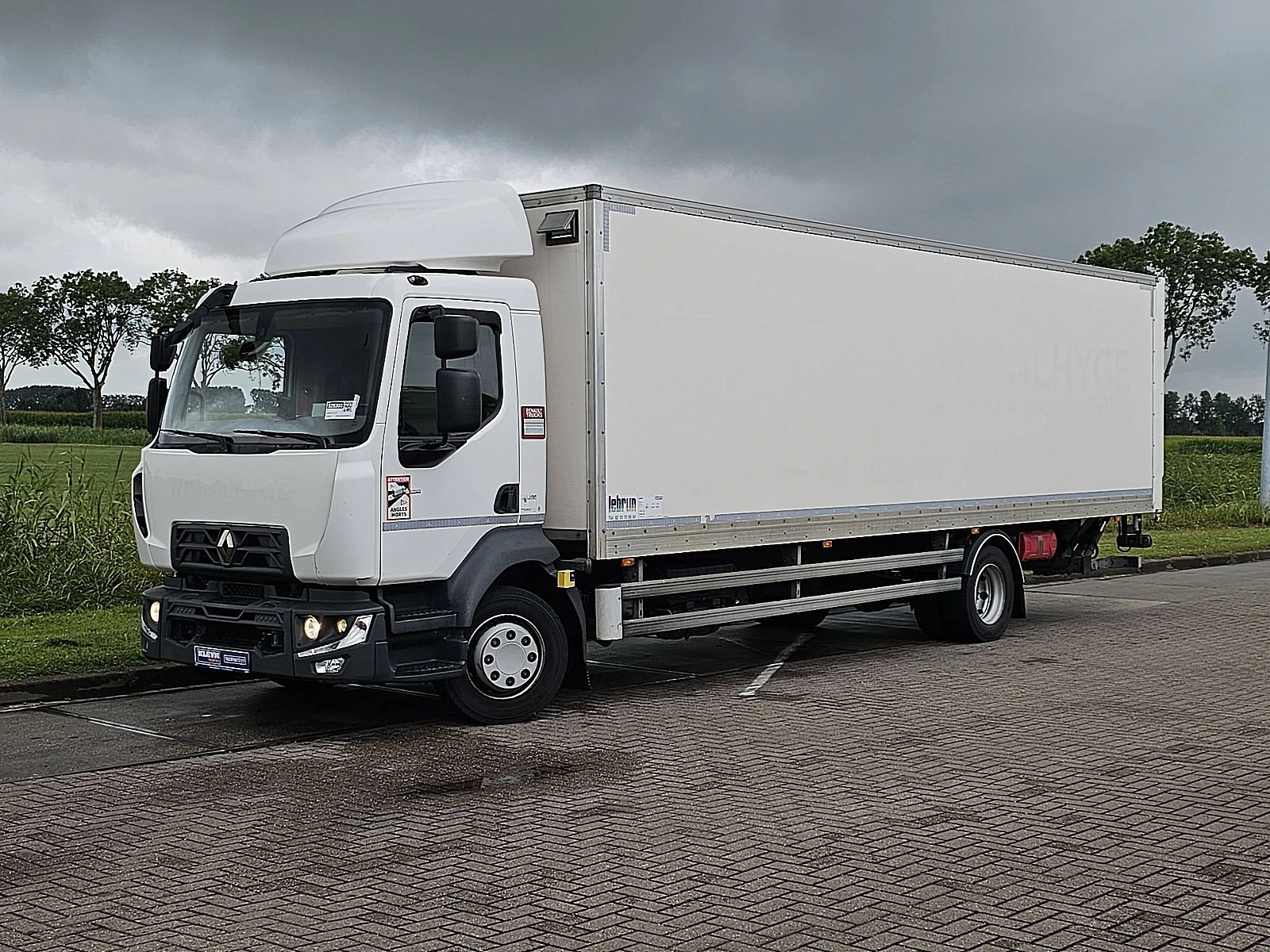 Renault 2018 - D 210 afbeelding 2