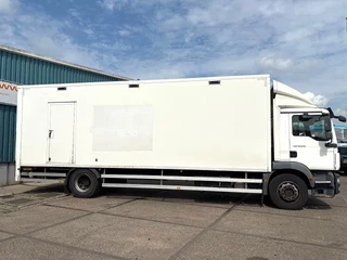 MAN TGM 2012 - 18.250 BL WITH PLYWOOD CLOSED BOX AND LOADING PLATFORM (EURO 5 / AS-TRONIC / AIRCONDITIONING / COMPLETE SPOILERSET / ENGINE PROBLEM!!) imagen 4