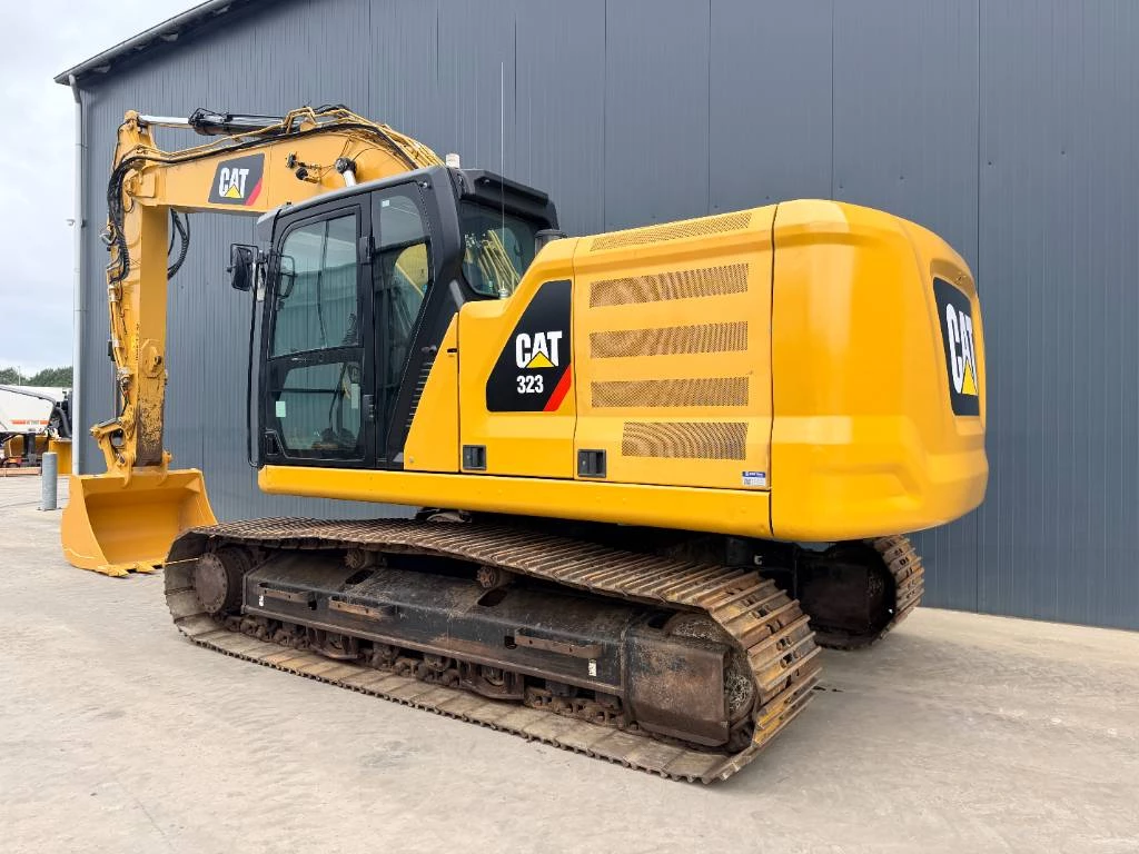 Cat 2018 - 323 07A изображение 2