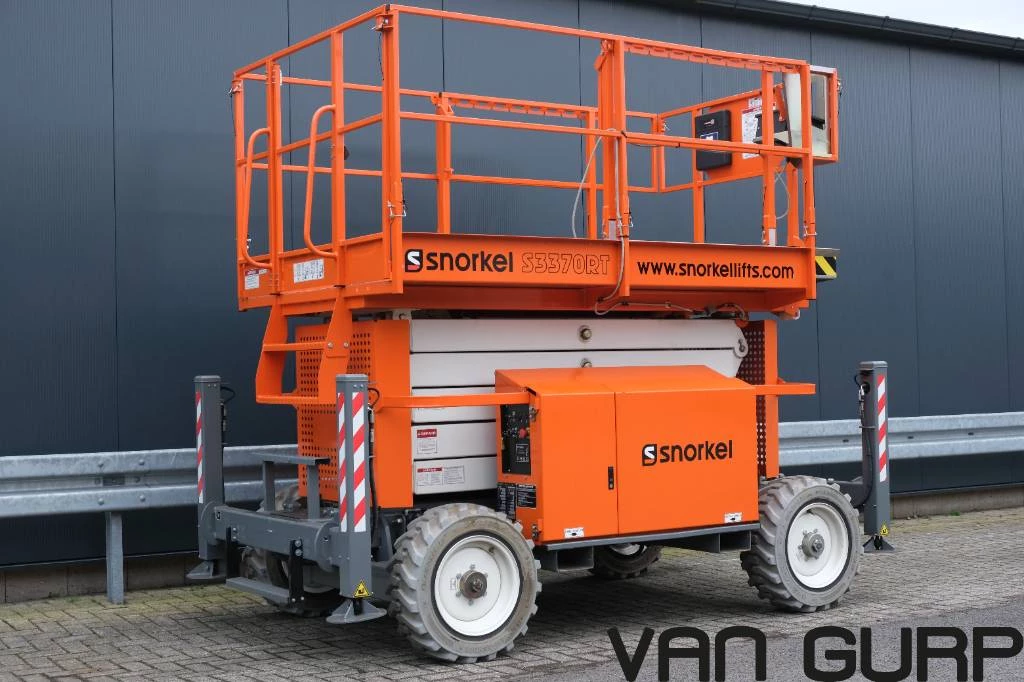 Snorkel 2018 - S 3370 ORT (ONLY 37h) Ruw terrein schaarhoogwerker imagem 1