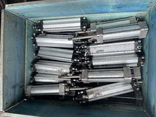 Diverse N/A - PNEUMAX PNEUMATISCHE CILINDER 1321.63.220.  image 3