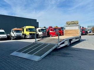 Renault D 2015 - 12 Comfort / Euro 6 / Oprijwagen / Machinetransporter bild 6