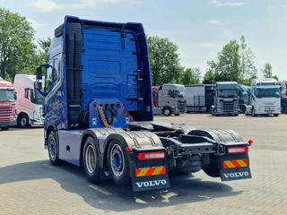 Volvo FH 2019 - 13.500 Globetrotter XL 6x2 - Custom interior - I parkcool - 3.00 WB imagen 5