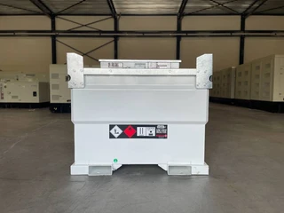 Western 2026 - Global - 30TCG - 3.000 Liter fuel Tank - DPX-31003 zu verkaufen