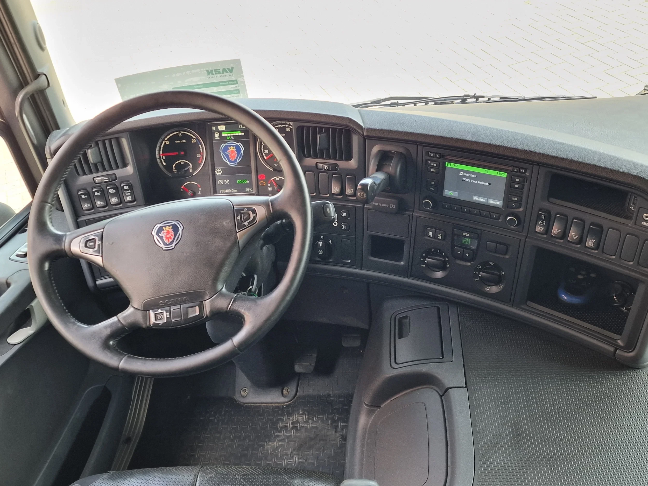Scania P 2015 - P280 4x2 - Box with sidedoors - Zepro loadlift - Full air - Sleeper cab obrázek 14
