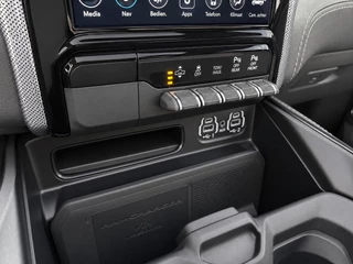 Dodge Ram 1500 2020 - 5.7 V8 4x4 Crew Cab Limited | Multifuncionele tailgate | Trekhaak 13-polig obrazek 21