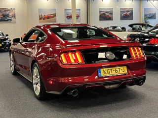 Ford Mustang 2014 - Fastback 5.0i V8 50 Years Edition 441PK Automaat image 12