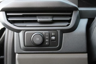 Ford Transit Custom 2026 - 320 2.0 TDCI L2H1 Trend 136pk - INCLUSIEF BPM - 2x Schuifdeur - LED koplampen - Carplay - Android - Camera - Stoelverwarming - 70l tank - Rijklaar image 14
