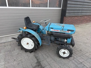 Mitsubishi D1100 FD 4WD minitractor afbeelding 3 miniatuur