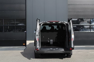 Ford Transit Custom 2026 - 340 2.5 PHEV L2H1 Limited 232pk 9 Zits - Keyless - ACC - Blindspot - Camera - Carplay - Navi - Prijs excl. BTW - Rijklaar bild 7