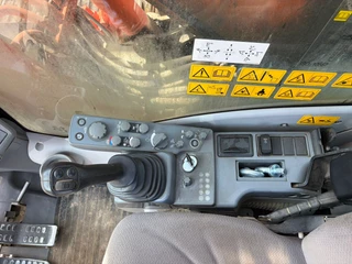 Hitachi ZX300LCN-6 2018 - N/A obrazek 24