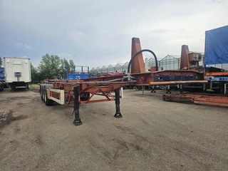 LAG O 3-39/ 40 foot tipper chassis/ steel/ saf drum./ no tipper cilinder / electric tipper. 2026 te koop