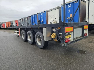 Van Hool 3B1096| FOR GAS BOTTELS| CHASSIS LIKE NEW| APK\TUV 04-10-2026. 11 MTR LONG. 2003 - N/A imagem 4