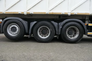 MAN TGS 2009 - 35.400 | 8X4 | HIAB 144 BS-3 DUO | Remote Control | 25Ton Tipper | 468407Km | 2009 | Euro4 | Belgium Truck obrazek 20