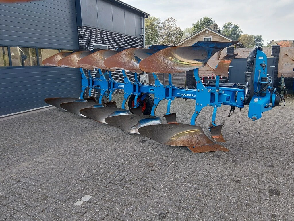 Lemken Juwel 8 V 5 N 100 5-schaar Vario Ploeg 2011 afbeelding 1
