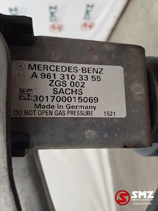 Mercedes-Benz N/A 2021 - Occ cabine ophanging Mercedes immagine 5