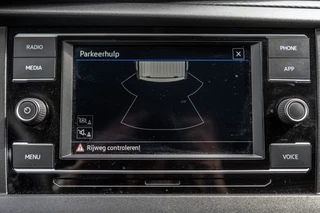 Volkswagen Transporter 2020 - T6.1 2.0 TDI L2H1 | 150 PK | Cruise | Airco | Trekhaak afbeelding 20