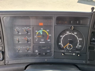 Scania R 2000 - R164-480 V8 / RETARDER / DOUBLE TANK / AIRCO / AUTOMATIC / EURO-3 / 2000 obrazek 17