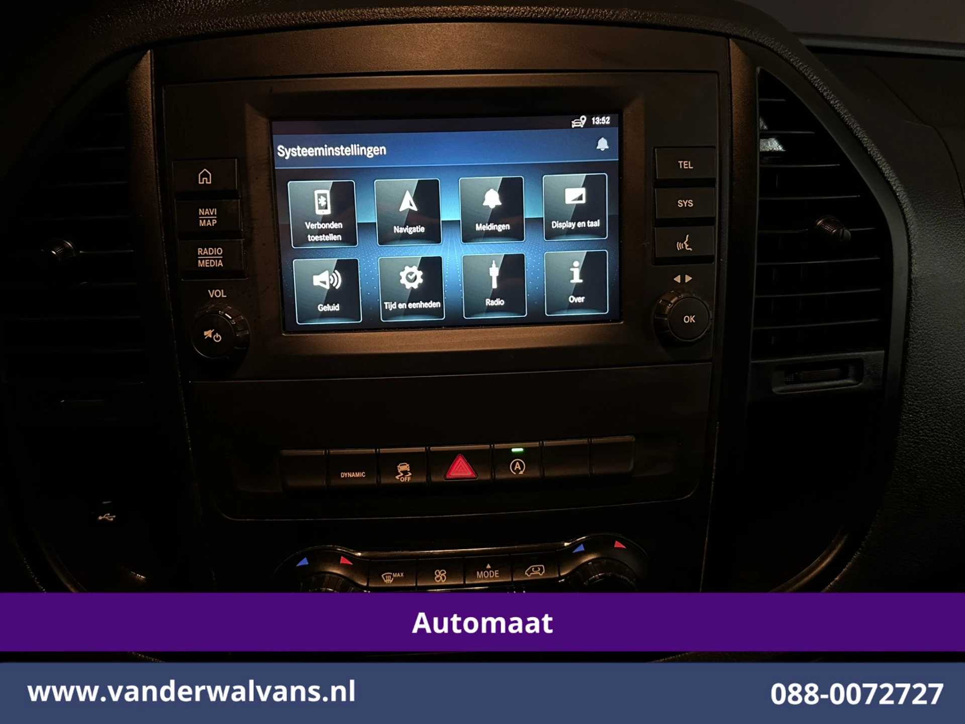 Mercedes-Benz Vito 2021 - 114 CDI 136pk 9G-Tronic Automaat L2H1 Euro6 Airco | Camera | Navigatie | Imperiaal | 2500kg Trekhaak | Apple Carplay image 14