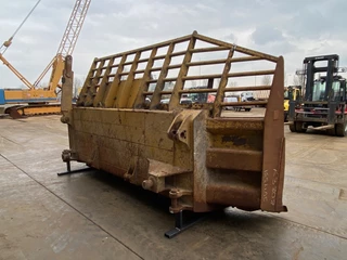 Caterpillar D9U Blade 2020 - N/A obrazek 4