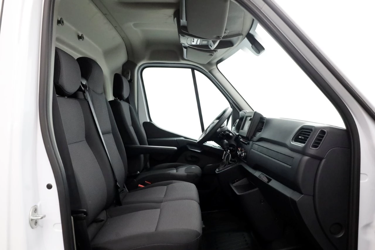 Renault Master 2023 - T35 2.3 dCi 135pk L2H2 Comfort Airco/Navi NIEUW BPM-vrij 03-2023 image 3