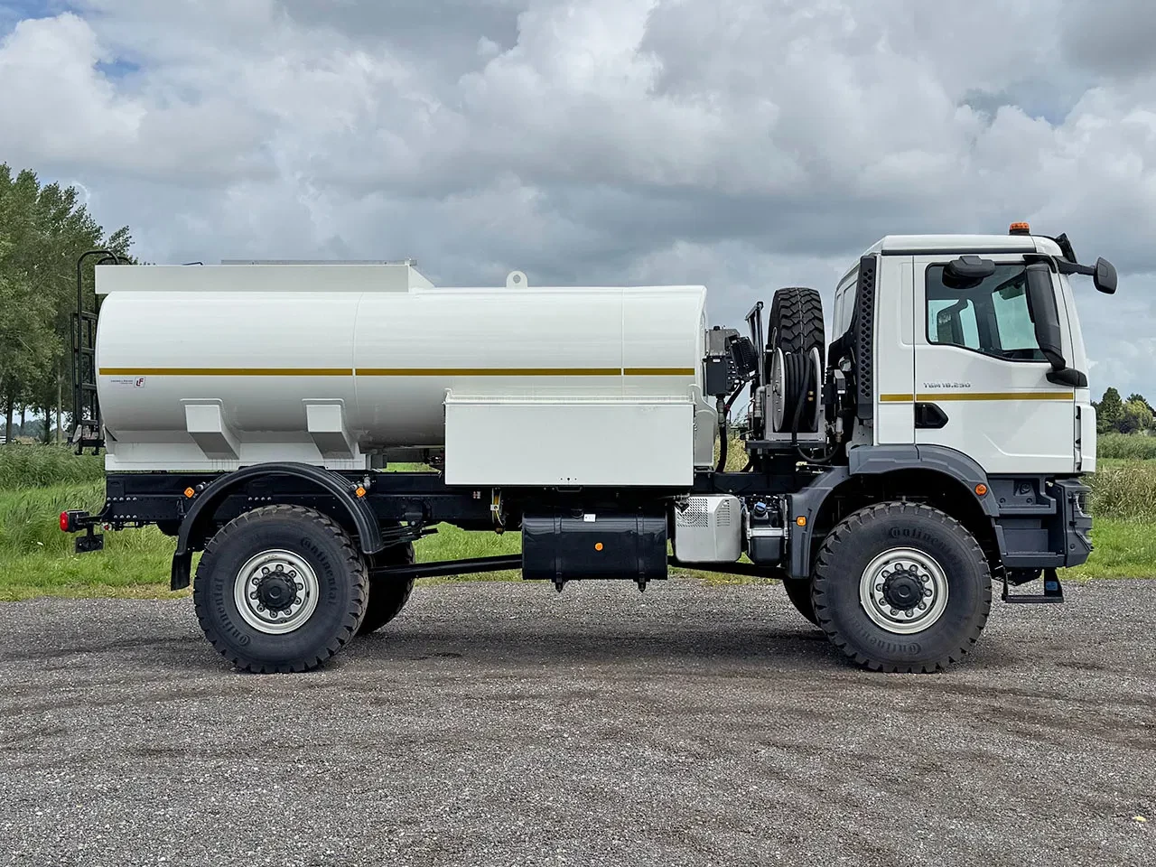 MAN TGM 2023 - 18.250 BB Fuel Tank Truck Bild 5