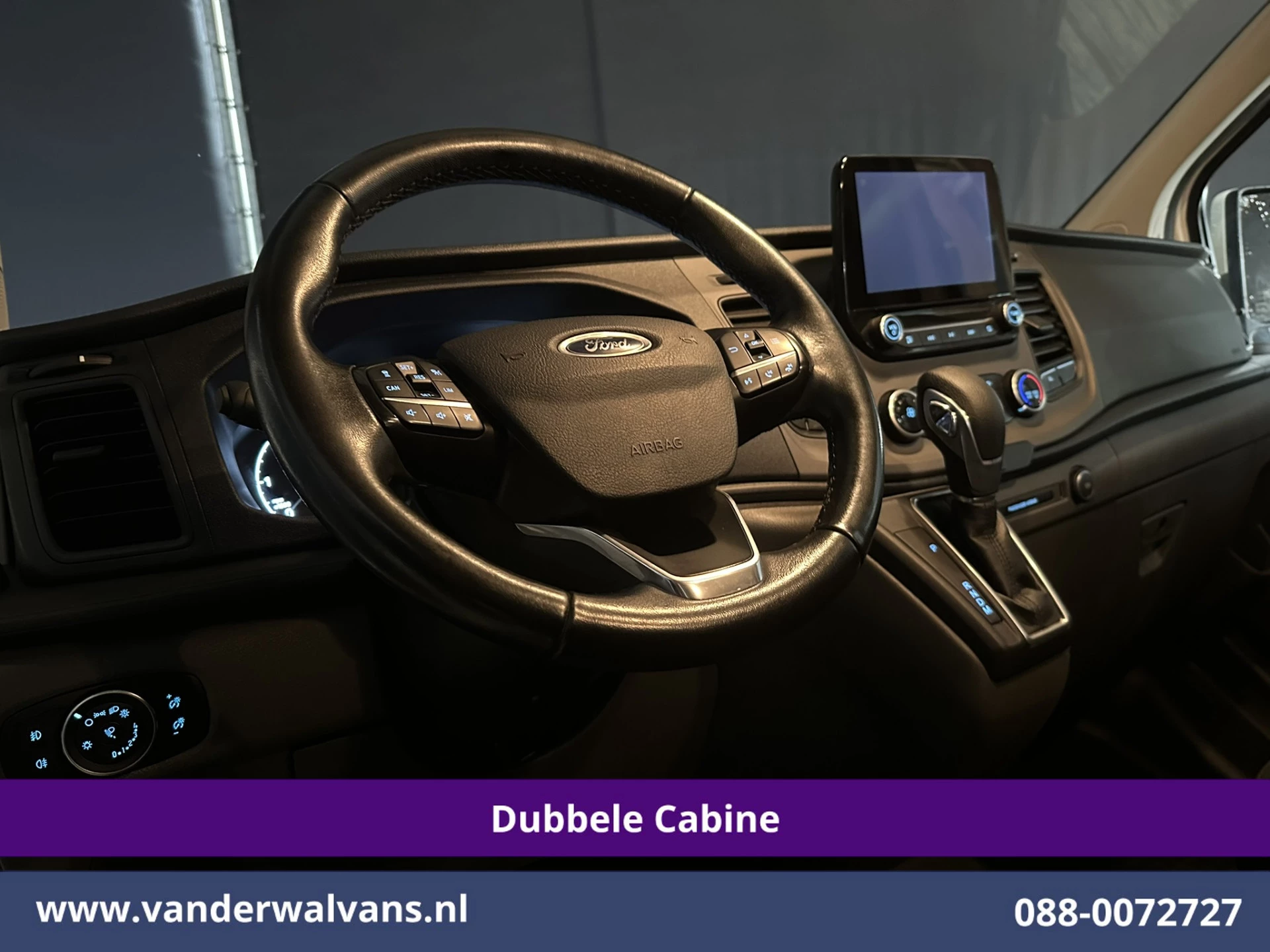 Ford Transit Custom 2020 - 2.0 TDCI 131pk Automaat L2H1 Dubbele cabine Euro6 Airco | 6-Zits | Camera | Navigatie | Apple Carplay zdjęcie 19