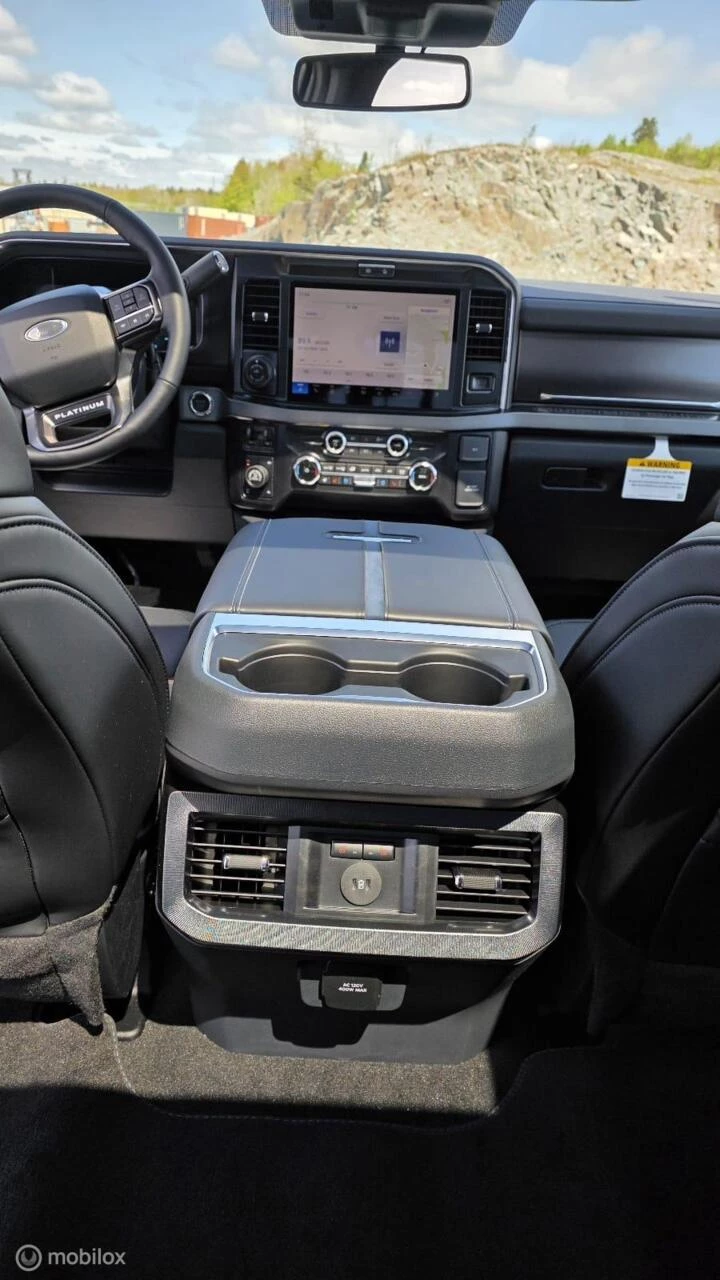 Ford F-250 2026 - USA 6.7 V8 Platinum Tremor obrázek 52