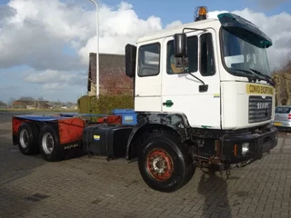 MAN 33.464 F2000 2001 - F2000 6X4 STEELSPRINGS TREKKER CHASSIS, te koop