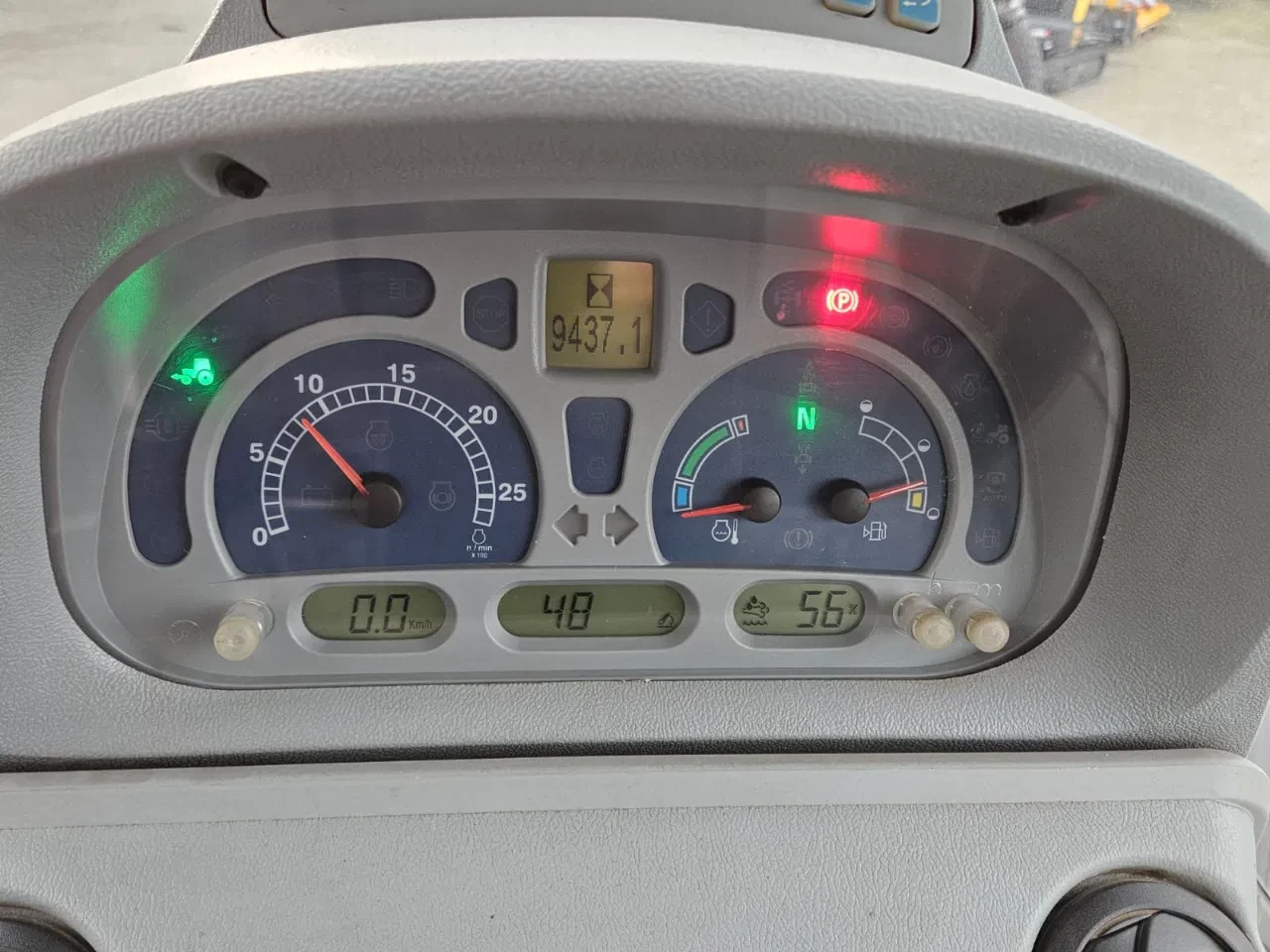 New Holland T7.170 2014 - Range Command Bild 29