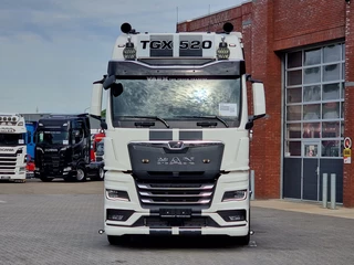 MAN TGX 2026 - 18.520 4x2 - NEW - Show truck - Retarder - Night clima - Full air - Navi - PTO prep image 2