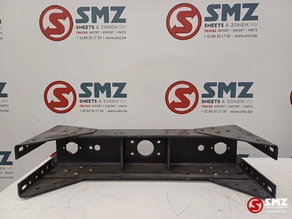 Volvo 2018 - Occ dwarsbalk chassis Volvo afbeelding 1