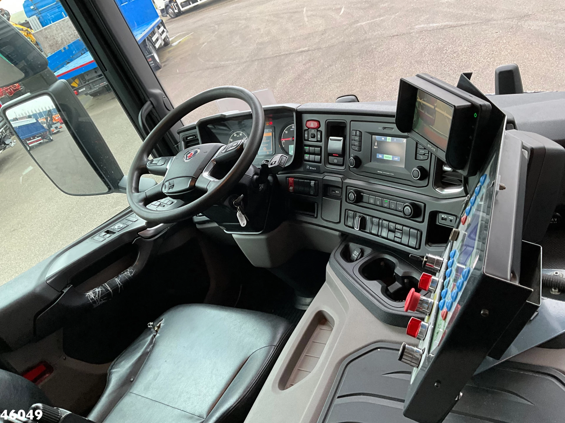 Scania P 2019 - 320 Euro 6 Garbage truck 25m³ Just 134.168 km! imagem 10