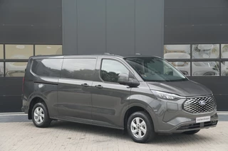 Ford E-Transit Custom 2026 - 340 L2H1 Limited 71 kWh 218pk - 1+1 stoel - Stoelverwarming - Carplay - Camera - LED - Rijklaar afbeelding 3 miniatuur
