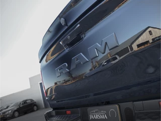 Dodge Ram 1500 2024 - 5.7 V8 4x4 Crew Cab Limited изображение 22