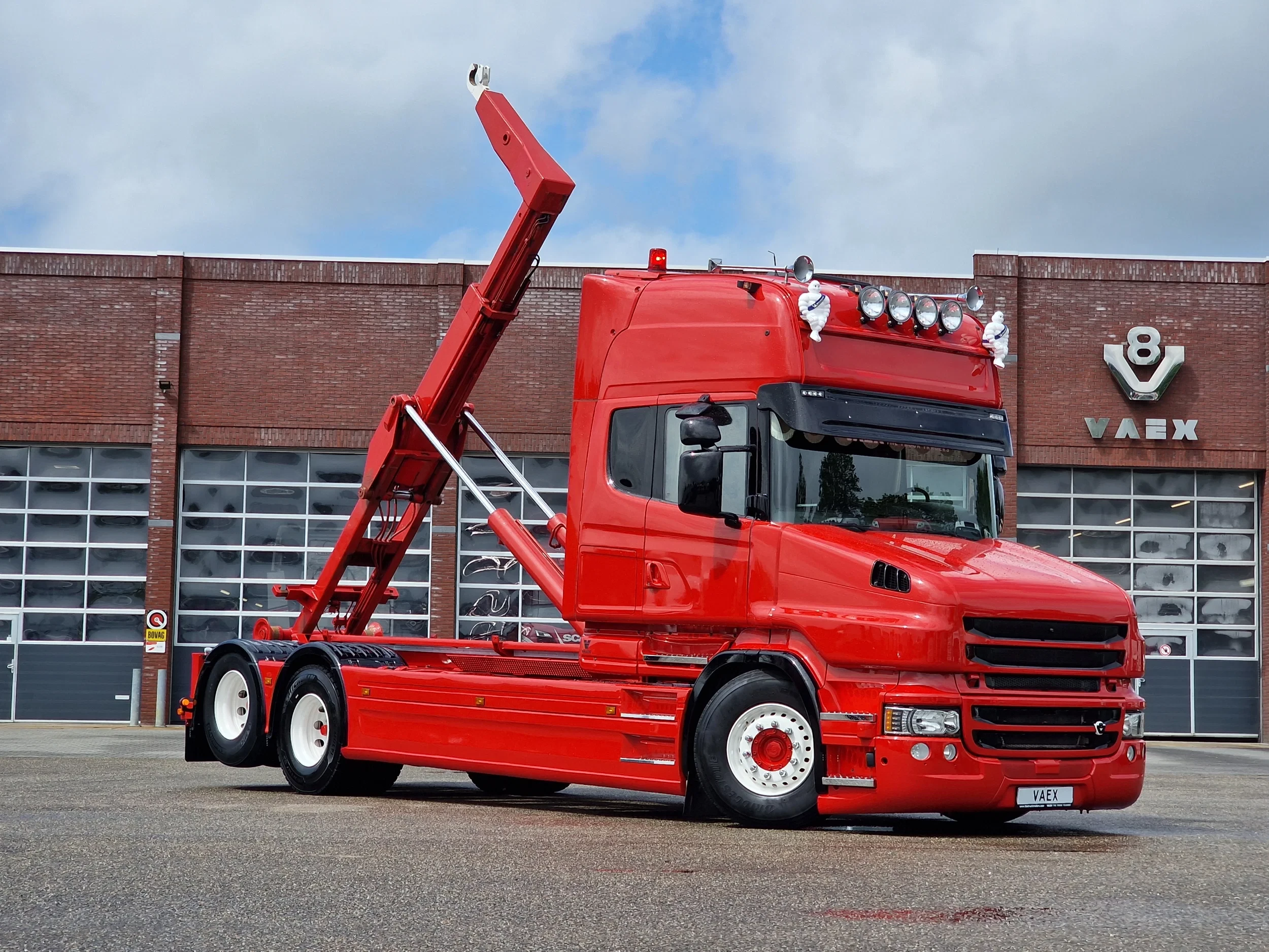 Scania T 2016 - T520 V8 6x2 - AJK Hooklift - New BUFFL interior - Retarder - Full air - Show truck Bild 61