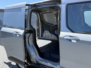 Ford Transit Courier 2023 - 1.0 LIMITED EcoBoost 101 PK / BENZINE / **5.293 KM!!** / ECC / ADAPTIVE CRUISE / CAMERA / BLINDSPOT / LED imagen 9
