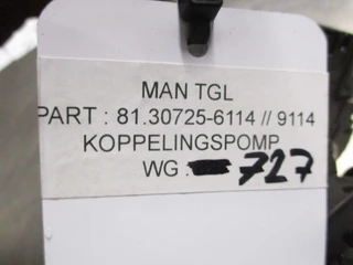 MAN TGL - 81.30725-6114 // 9114 KOPPELINGSPOMP afbeelding 2 miniatuur