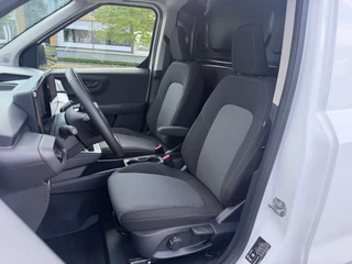 Ford Transit Courier 2025 - Trend Elektrisch 44KWH 300KM Reikwijdte Apple CP Airco Cruise control Camera zdjecie 11