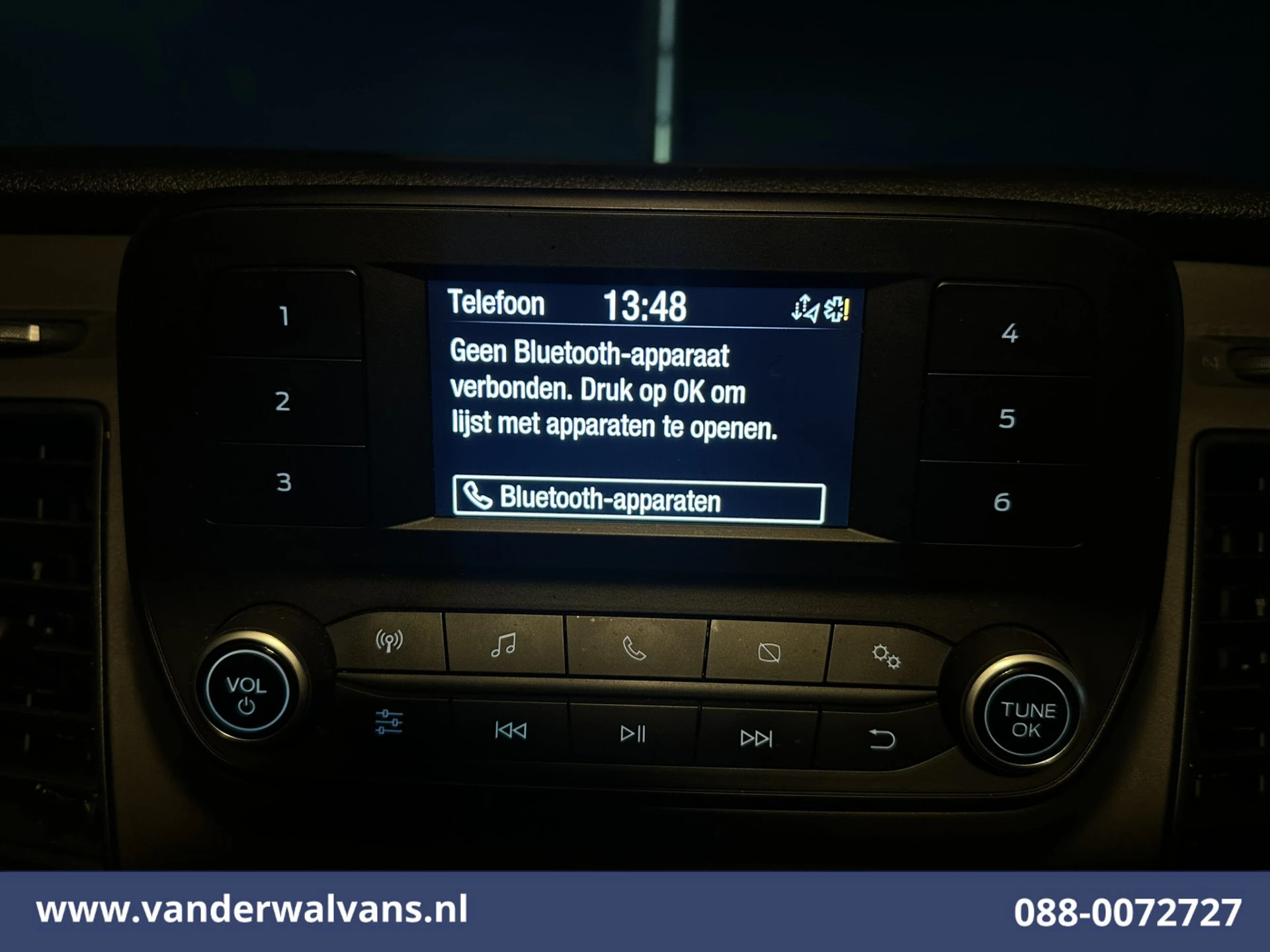 Ford Transit Custom 2022 - 2.0 TDCI 131pk L2H1 Euro6 Airco | Camera | LED | Cruisecontrol | Verwarmde voorruit immagine 16